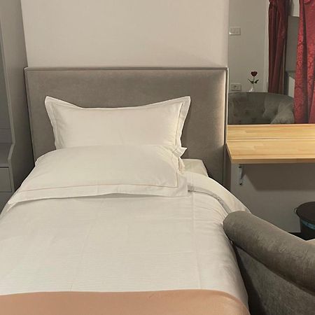 Madonca Rooms & Restaurant Нова-Горица Экстерьер фото