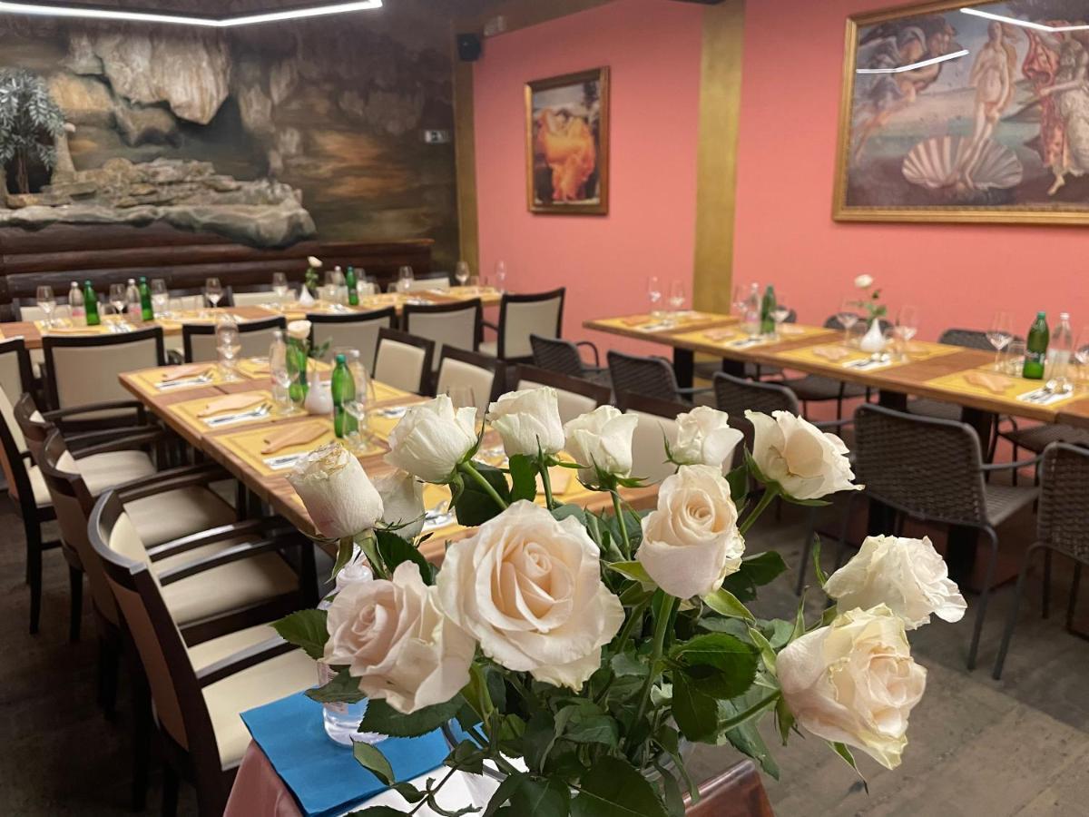 Madonca Rooms & Restaurant Нова-Горица Экстерьер фото