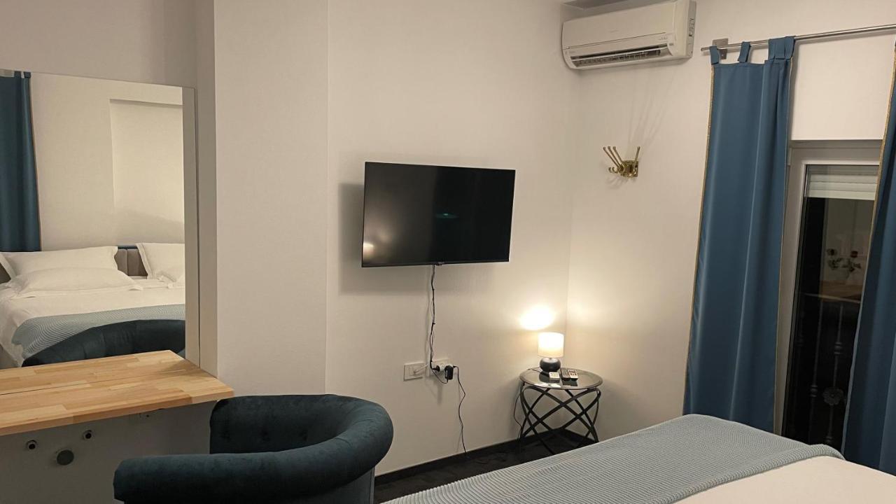 Madonca Rooms & Restaurant Нова-Горица Экстерьер фото