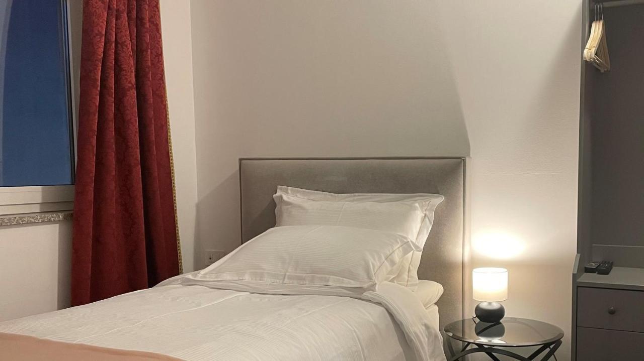 Madonca Rooms & Restaurant Нова-Горица Экстерьер фото