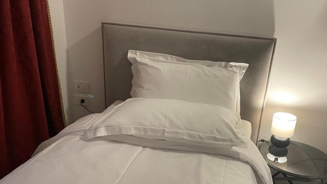 Madonca Rooms & Restaurant Нова-Горица Экстерьер фото