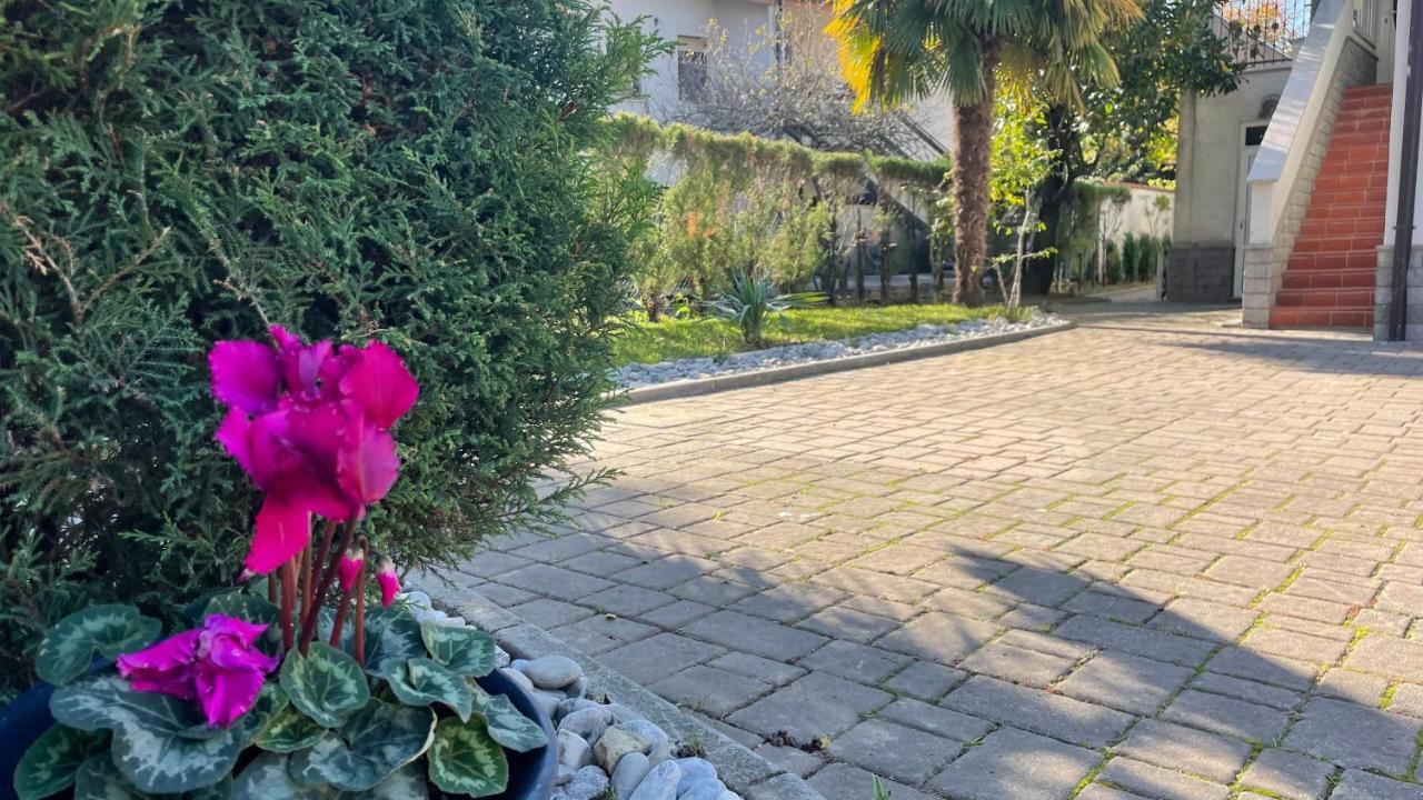 Madonca Rooms & Restaurant Нова-Горица Экстерьер фото